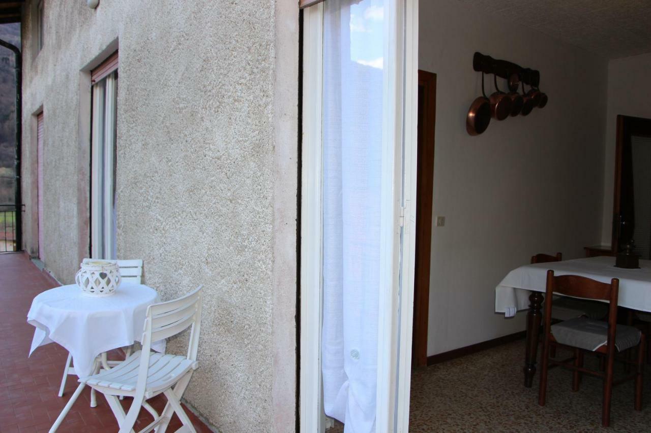 Casa Di Gianni Lägenhet Primaluna Exteriör bild