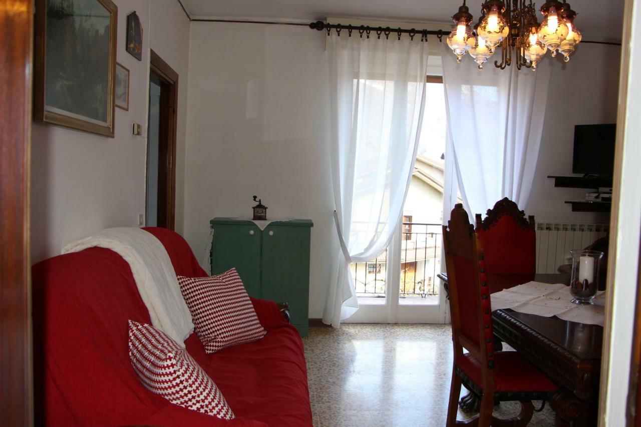 Casa Di Gianni Lägenhet Primaluna Exteriör bild