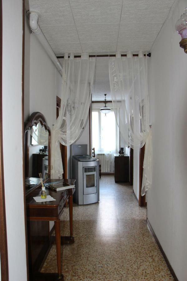 Casa Di Gianni Lägenhet Primaluna Exteriör bild